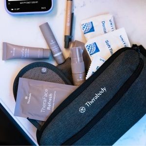 NWT Therabody X United Polaris Crossbody Belt Bag Amenity Kit